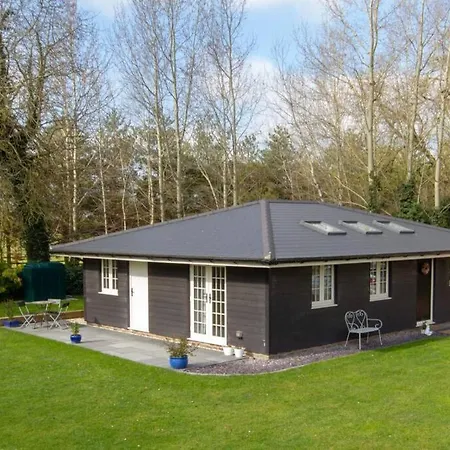 Breckland Cottage - Secluded Country Getaway Hockwold cum Wilton Exterior photo