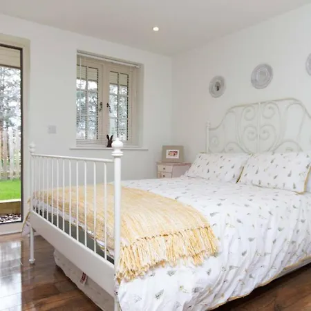 Breckland Cottage - Secluded Country Getaway Hockwold cum Wilton Exterior photo